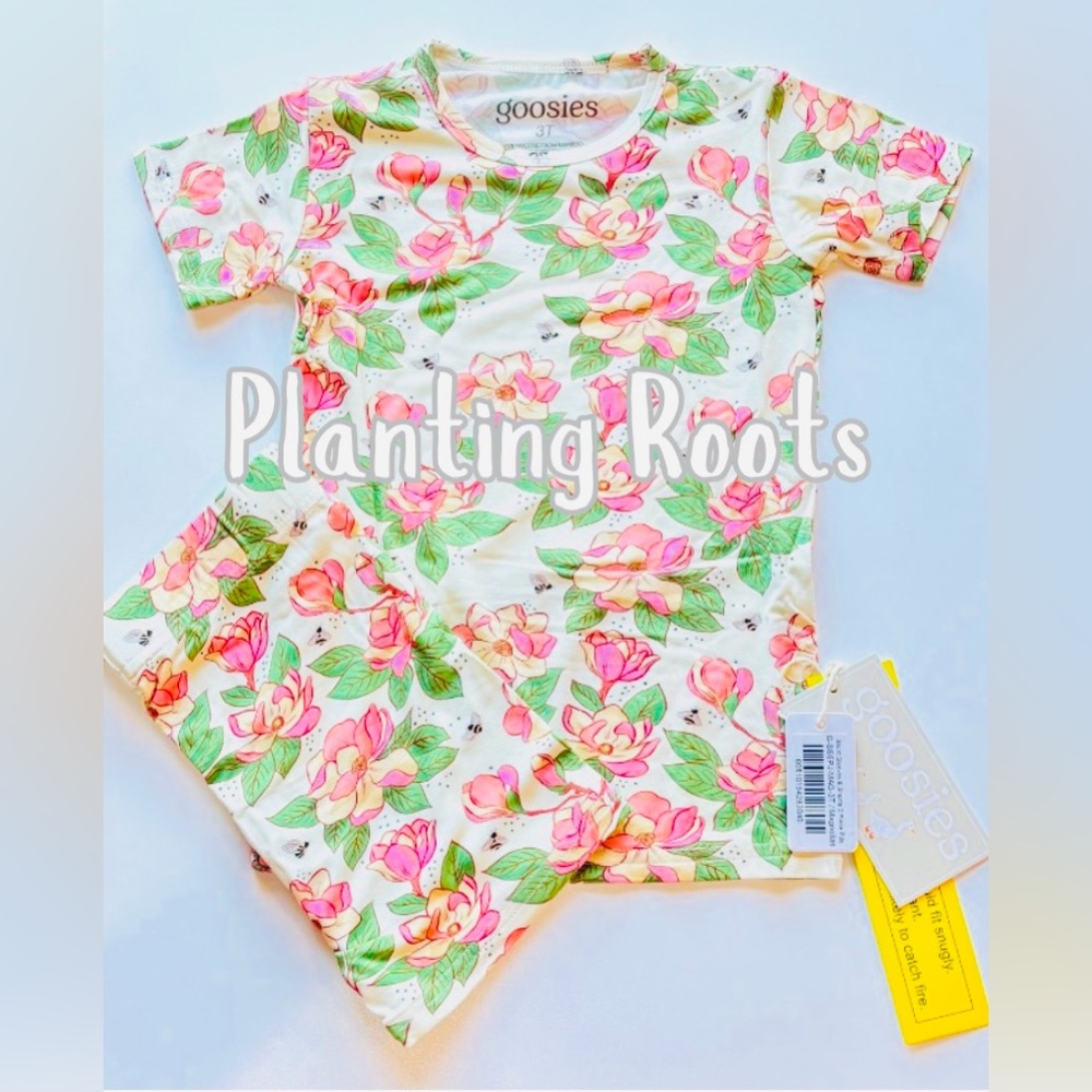 NWT Goosies Bamboo Magnolia Short set